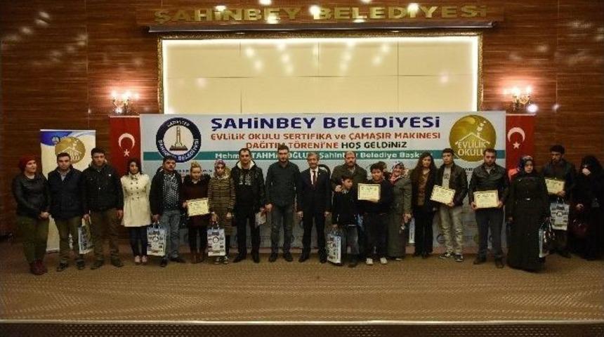 2017&rsquo;nin İlk Mezun &Ccedil;iftleri