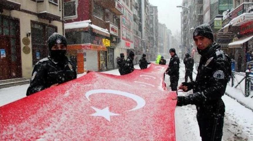 Zonguldak&rsquo;Ta Sarıkamış Y&uuml;r&uuml;y&uuml;ş&uuml;