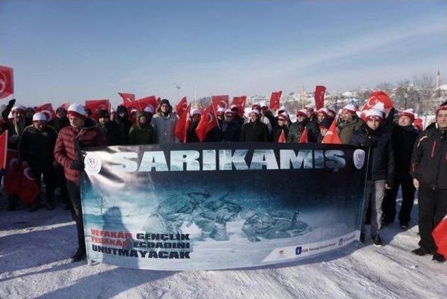 Edirne'de Eksi 10 Derecede Sarıkamış Şehitleri Yürüyüşü (2)