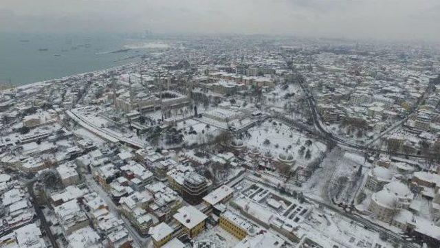 Havadan Fotoğraflarla İstanbul'da Kar