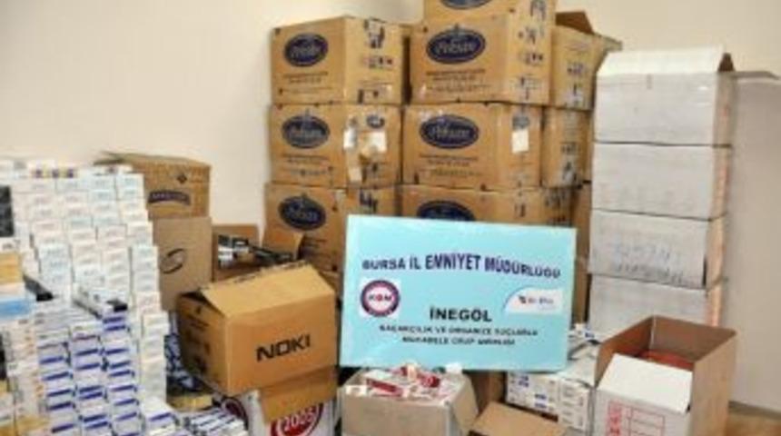 Ayakkabıcı D&uuml;kkanına Ka&ccedil;ak Sigara Operasyonu