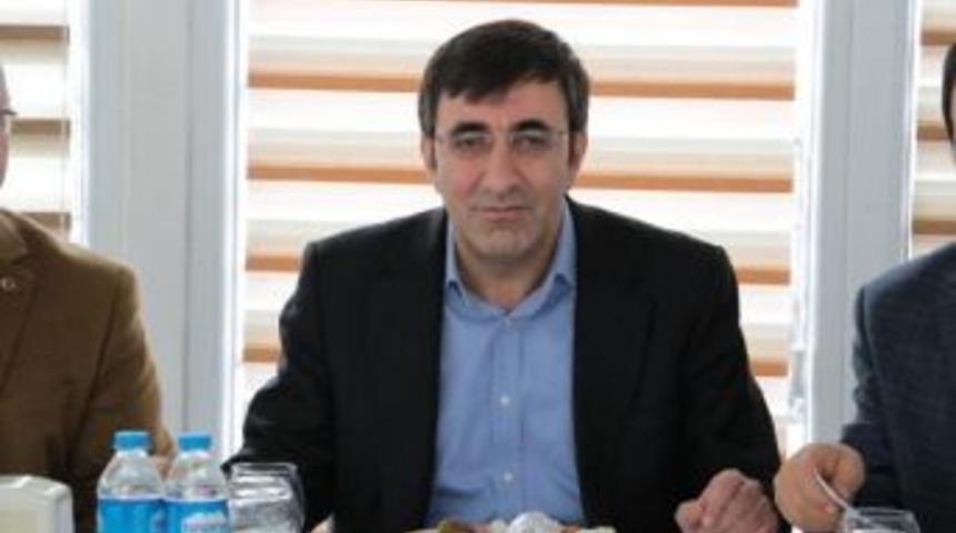 Ak Partili Yılmaz: Ana Muhalet Partisi Kutuplaştırıcı A&ccedil;ıklamalar Yapıyor
