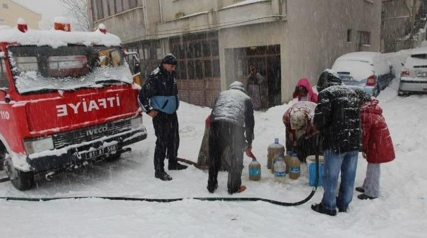 Yığılca Belediyesi Kar Kış Dinlemiyor