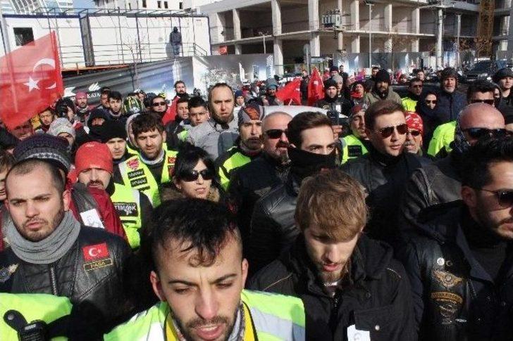 Motorlarını İzmirli Şehitler İçin Sürdüler G2