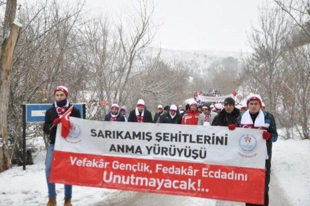 Sarıkamış Şehitleri Gölbaşı'nda Anıldı