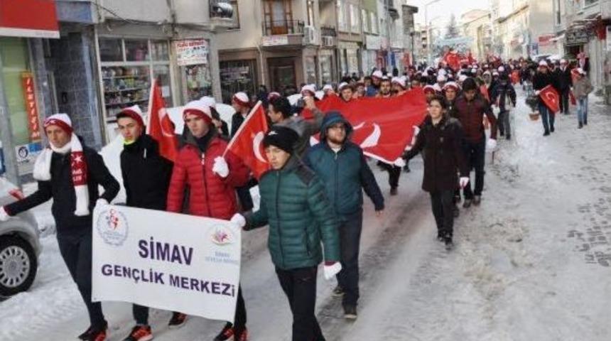 Simav&rsquo;da Sarıkamış Şehitleri İ&ccedil;in Y&uuml;r&uuml;y&uuml;ş Yapıldı