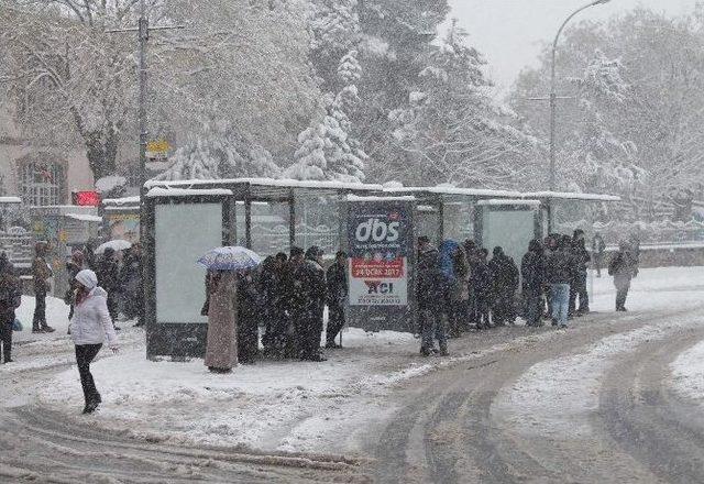 Konya’da Kar Yeniden Etkisini Artırdı