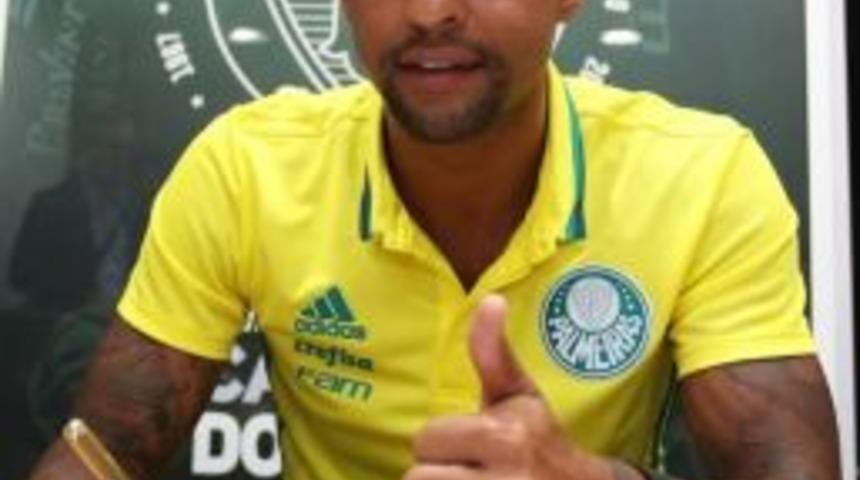 Melo, Palmeiras&rsquo;a Transfer Oldu
