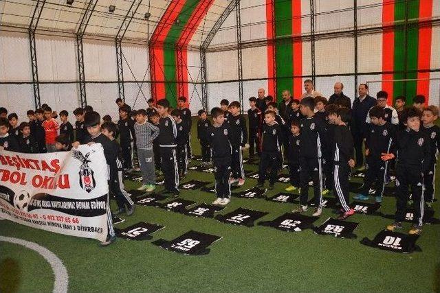 Düzce’den Diyarbakır’daki Beşiktaşlılara Forma Hediyesi