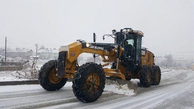 Niksar’da Karla Mücadele Çalışması