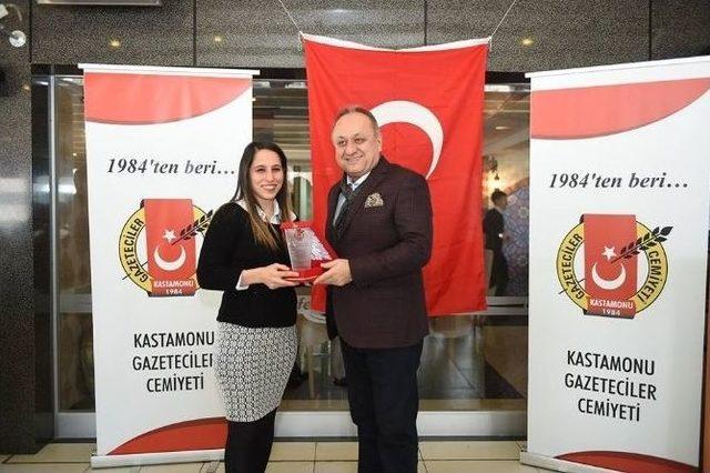 Kgc’nin Düzenlediği Başarı Gazeteciler Ödülleri Sahiplerini Buldu