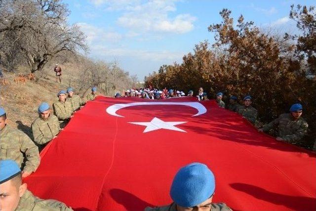 Malatya’da ‘sarıkamış Şehitlerini Anma Yürüyüşü’ Yapıldı