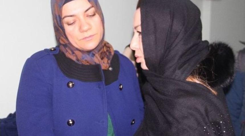 Ak Partili &Ccedil;alık, Şehit Polis Fethi Sekin&rsquo;in Ailesini Ziyaret Etti