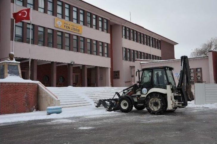 Bozüyük’te Okullar Pazartesi Gününe Hazır G2