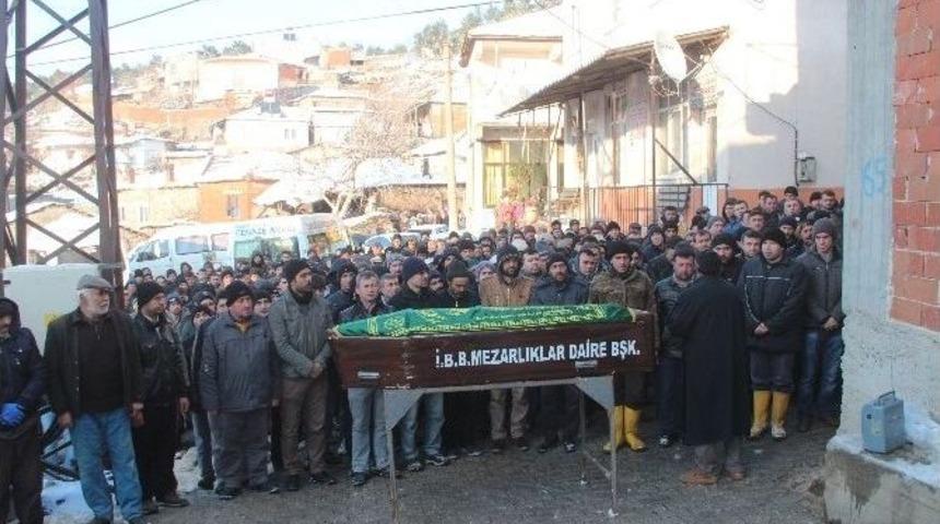 Maden Ocağındaki Kazada &Ouml;len İş&ccedil;i Toprağa Verildi