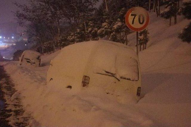 İstanbul'da Kar Yağışı Bu Gece De Etkili Oldu (Ek)