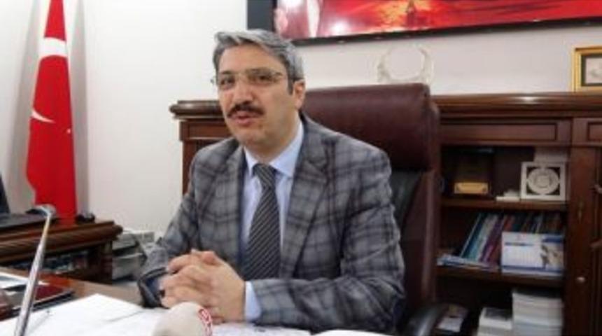 1 Milyon 300 Bin Hacı Adayı Bug&uuml;nden Itibaren Kayıt Yenilemek Zorunda