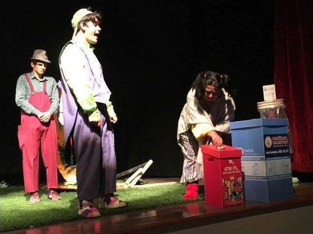 Ke&ccedil;i&ouml;ren&rsquo;in &Ccedil;evre &Ccedil;i&ccedil;ekleri Eğitimde 1