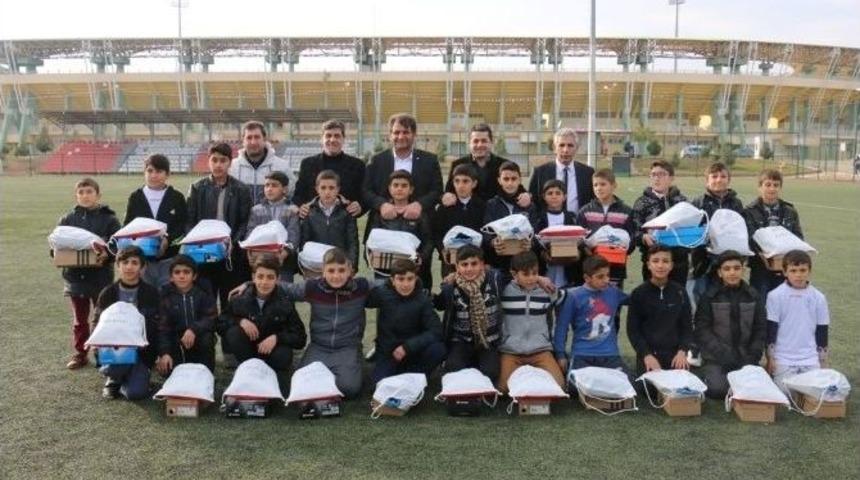 Ayhan’ın Spora Desteği İlçe Sınırlarını Aştı