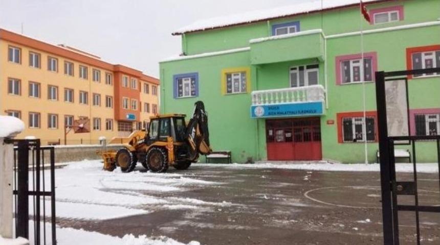 D&uuml;zce Belediyesi Ekipleri Teyakkuz Durumunda