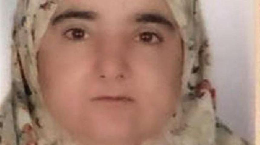 Evin Banyosunda &Ouml;ld&uuml;