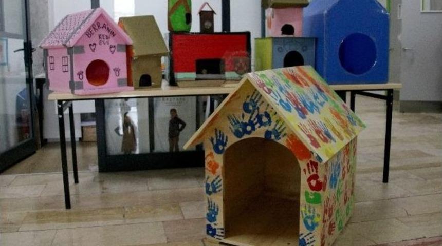 Duyarlı Kalplerden Sıcak Evler