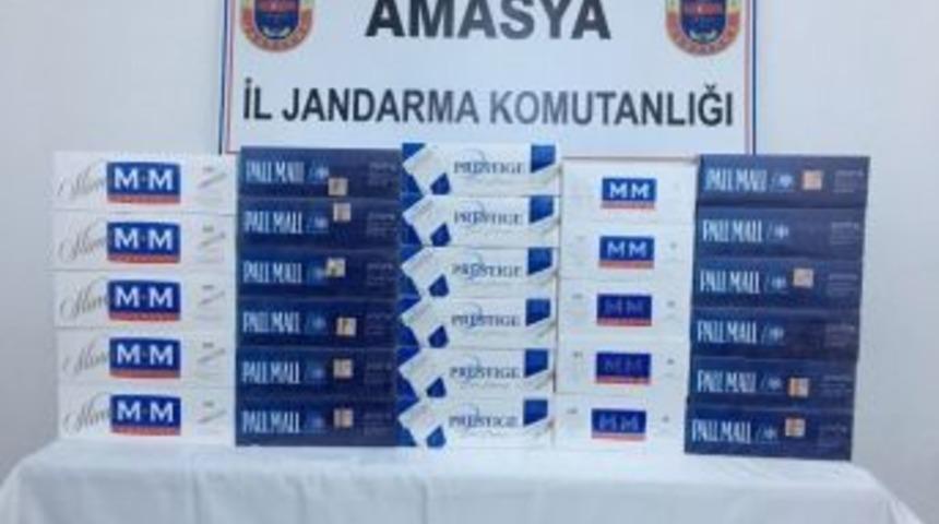 Otob&uuml;ste 3 Bin 890 Paket Ka&ccedil;ak Sigara Ele Ge&ccedil;irildi