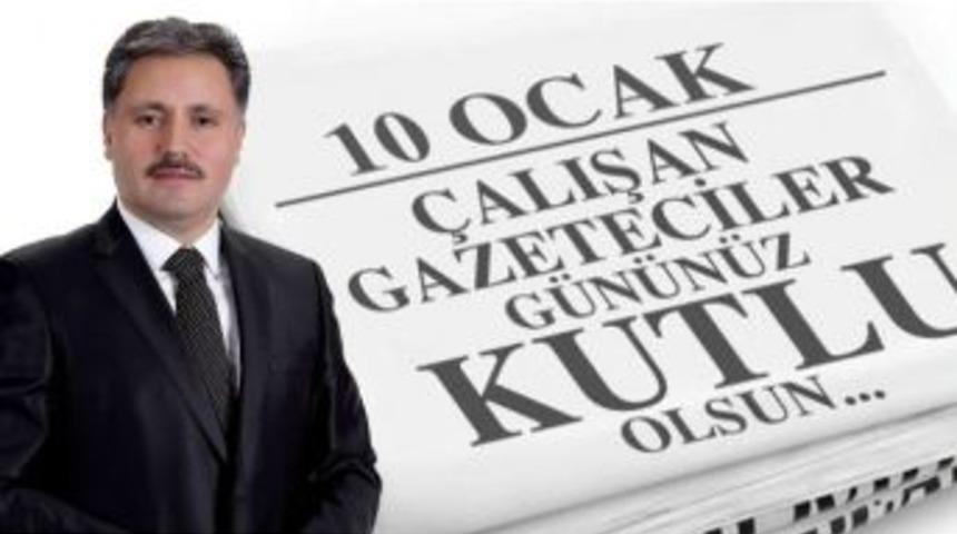 Başkan &Ccedil;akır 10 Ocak &Ccedil;alışan Gazeteciler G&uuml;n&uuml;n&uuml; Kutladı