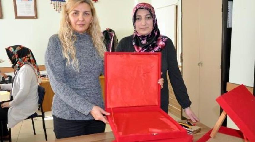 Meslek &Ouml;ğrenen Kadınlar, Iş Kurmayı Planlıyor