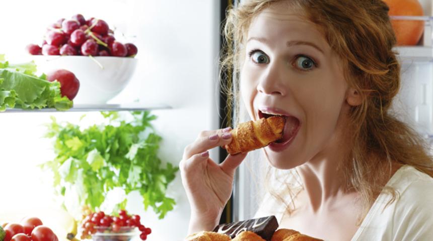 Neden akşam 7'den sonra asla yemek yememelisiniz? 