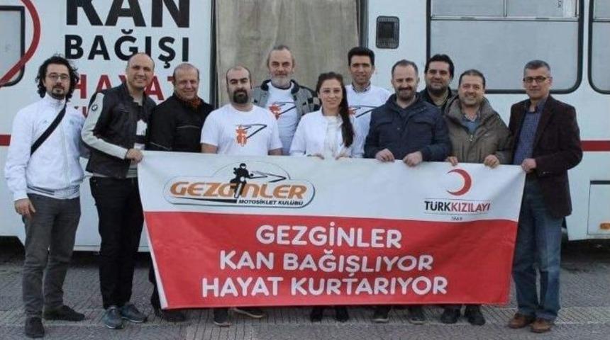Gezginler Motosiklet Kul&uuml;b&uuml;&rsquo;nden Kan Bağışı