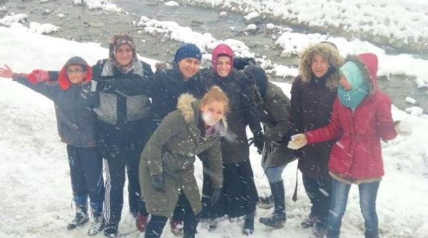 Erfelek'te Kar Eğlencesi