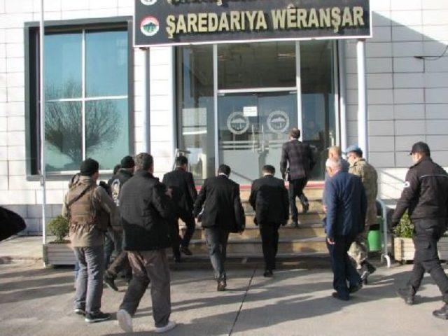 Viranşehir Ve Bozova Belediyelerine Kayyum Atandı