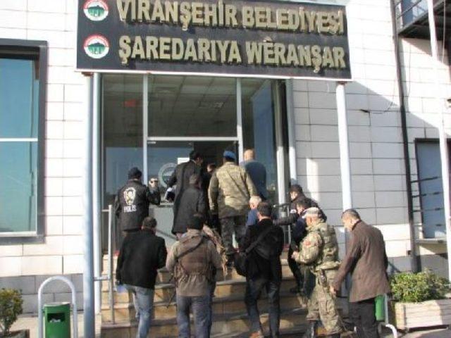 Viranşehir Ve Bozova Belediyelerine Kayyum Atandı