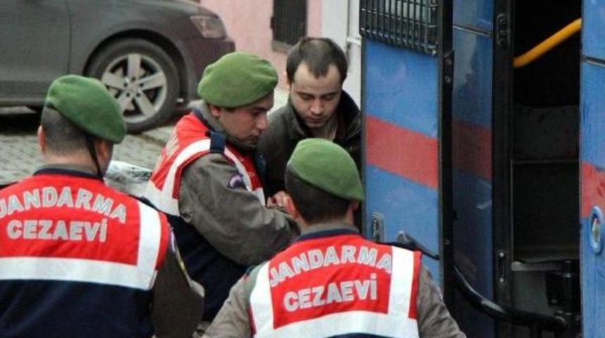 Anneden Kızını &Ouml;ld&uuml;ren Sanığa Tepki: Uğursuz, Canımı Aldın