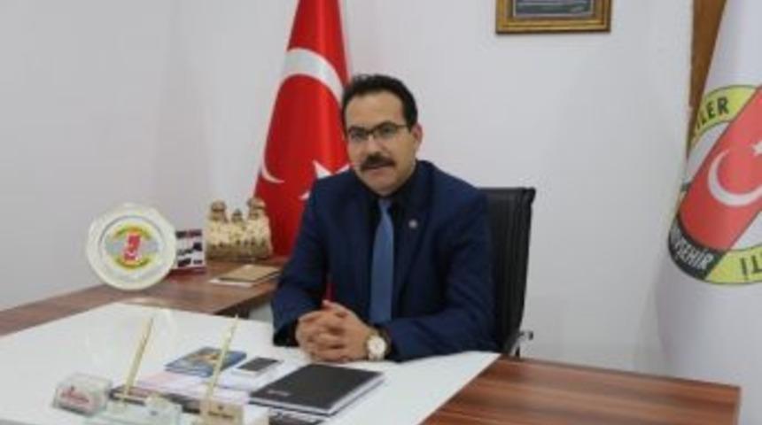 Ekici’den Çalışan Gazeteciler Günü Mesajı