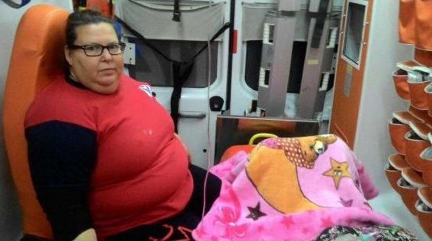 Hamile Kadına, Hastane Yolunda Umke Ekibi Doğum Yaptırdı