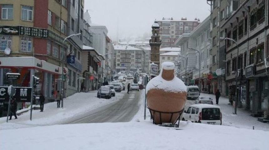 Yozgat Ve Sivas&rsquo;ta Kara Kış Hayatı Olumsuz Etkiliyor