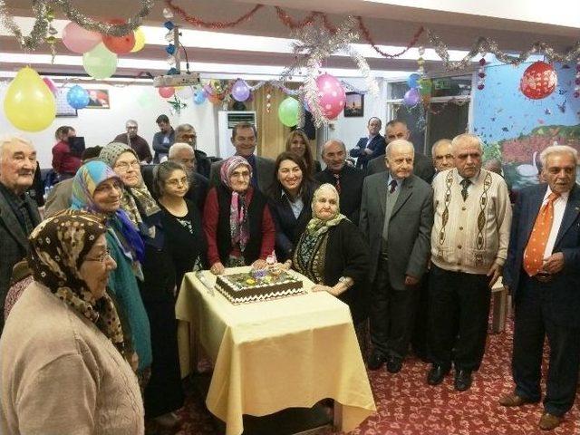 Edirneli Müzisyenlerden Huzur Evi Sakinlerine Özel Gece