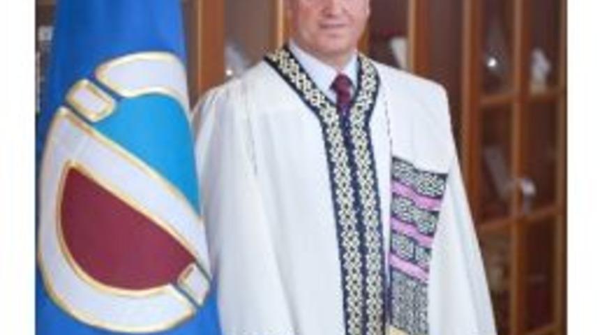 Rekt&ouml;r G&uuml;ndoğan&rsquo;ın 10 Ocak &Ccedil;alışan Gazeteciler G&uuml;n&uuml; Mesajı