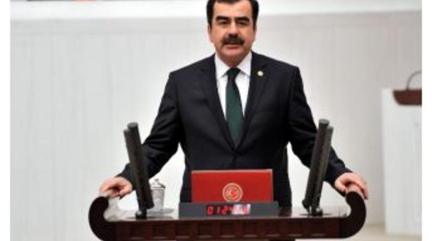 Ak Parti’li Erdem, Çalışan Gazetecileri Kutladı