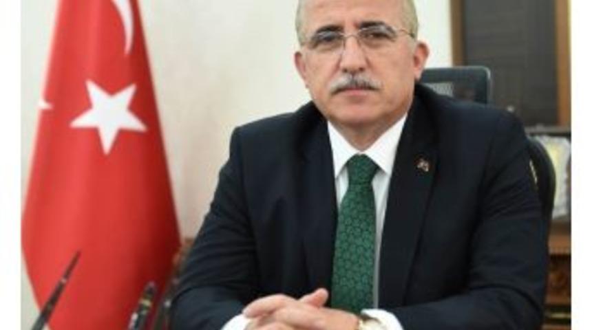 Vali Tuna&rsquo;dan 10 Ocak &Ccedil;alışan Gazeteciler G&uuml;n&uuml; Mesajı