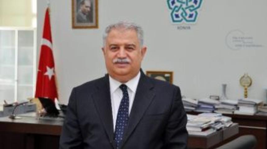 Rekt&ouml;r Şeker. 10 Ocak &Ccedil;alışan Gazeteciler G&uuml;n&uuml;&rsquo;n&uuml; Kutladı