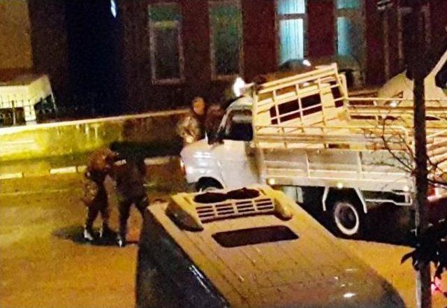 Şüpheli Kamyonete Başarıyla Müdahale Eden Polisler Ödüllendirildi 2