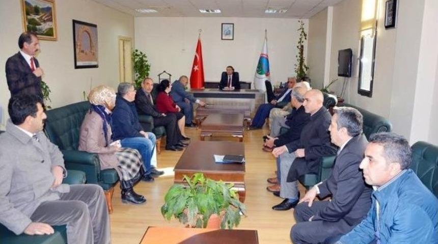 Kayyum Olarak Atanan Kaymakam G&ouml;revine Başladı