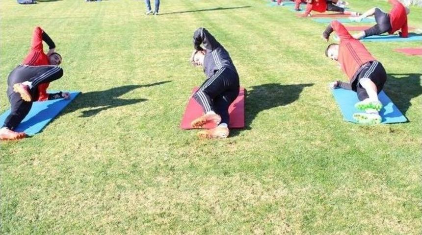 Evkur Yeni Malatyaspor, Antalya Kampını &Ccedil;arşamba G&uuml;n&uuml; Tamamlayacak