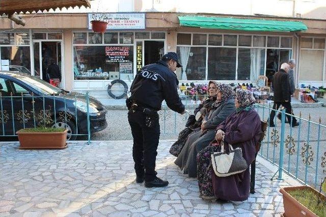 Polis, Dolandırıcılara Karşı Vatandaşları Uyardı