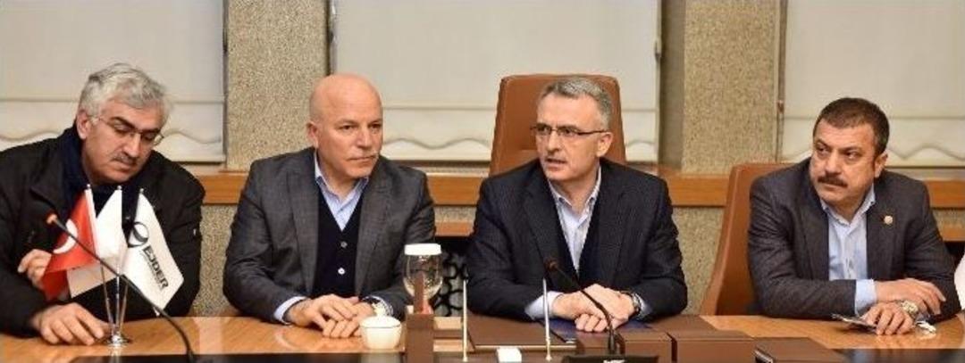 Bakan Ağbal&rsquo;dan Başkan Sekmen&rsquo;e &Ouml;vg&uuml; Dolu S&ouml;zler