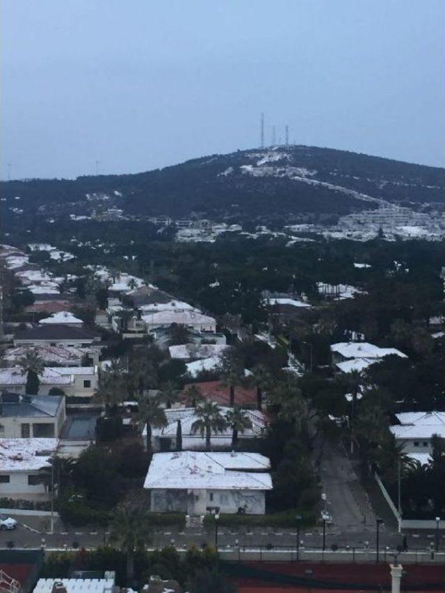 Çeşme'de Kar Sevinci (2)