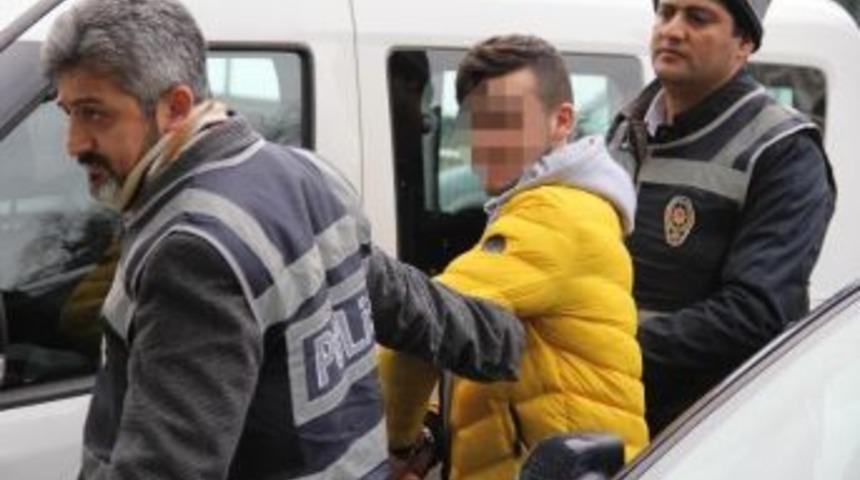Kız Çocuğunu Taciz Ve Gasptan Tutuklandı